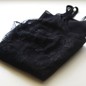 Bill Cost Top with Lace Detail